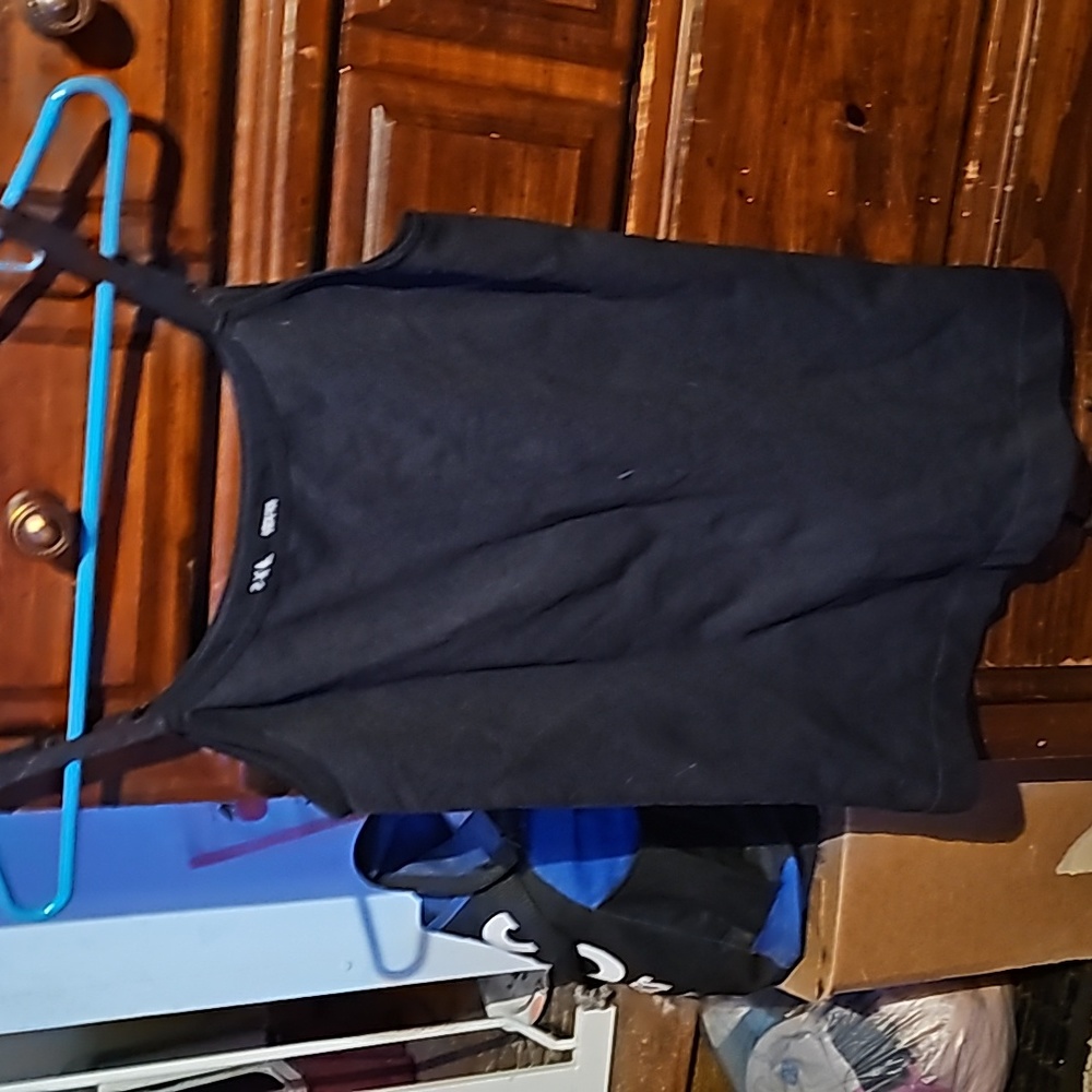 !!.             womens  2X Camisole.   Tote 3W